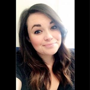 Meet your Posher, Lindsey